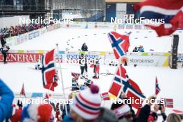 02.03.2023, Planica, Slovenia (SLO): Tiril Udnes Weng (NOR), Astrid Oeyre Slind (NOR), Ingvild Flugstad Oestberg (NOR), Anne Kjersti Kalvaa (NOR), Emma Ribom (SWE), Maja Dahlqvist (SWE), Frida Karlsson (SWE), (l-r)  - FIS nordic world ski championships cross-country, relay women, Planica (SLO). www.nordicfocus.com. © Modica/NordicFocus. Every downloaded picture is fee-liable.