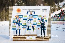 25.02.2023, Planica, Slovenia (SLO): Frida Karlsson (SWE), Ebba Andersson (SWE), Astrid Oeyre Slind (NOR), (l-r) - FIS nordic world ski championships cross-country, skiathlon women, Planica (SLO). www.nordicfocus.com. © Modica/NordicFocus. Every downloaded picture is fee-liable.