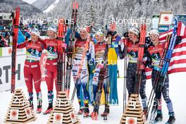 26.02.2023, Planica, Slovenia (SLO): Anne Kalvaa (NOR), Tiril Udnes Weng (NOR), Jonna Sundling (SWE), Emma Ribom (SWE), Julia Kern (USA), Jessie Diggins (USA), (l-r) - FIS nordic world ski championships cross-country, team sprint, Planica (SLO). www.nordicfocus.com. © Modica/NordicFocus. Every downloaded picture is fee-liable.