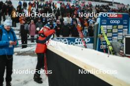25.11.2023, Ruka, Finland (FIN): Martin Loewstroem Nyenget (NOR) with the ski men Valentina Vuerich (ITA) - FIS world cup cross-country, 10km, Ruka (FIN). www.nordicfocus.com. © Modica/NordicFocus. Every downloaded picture is fee-liable.