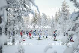 26.11.2023, Ruka, Finland (FIN): Teresa Stadlober (AUT), Kerttu Niskanen (FIN), Moa Lundgren (SWE), Linn Svahn (SWE), Katherine Stewart-Jones (CAN), (l-r)  - FIS world cup cross-country, mass, Ruka (FIN). www.nordicfocus.com. © Modica/NordicFocus. Every downloaded picture is fee-liable.