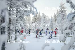 26.11.2023, Ruka, Finland (FIN): Victoria Carl (GER), Flora Dolci (FRA), Sophia Laukli (USA), Moa Ilar (SWE), Heidi Weng (NOR), (l-r)  - FIS world cup cross-country, mass, Ruka (FIN). www.nordicfocus.com. © Modica/NordicFocus. Every downloaded picture is fee-liable.