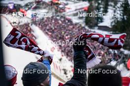 14.01.2023, Zakopane, Poland (POL): Feature Polish fans,  Feature - FIS world cup ski jumping men, team HS140, Zakopane (POL). www.nordicfocus.com. © Thibaut/NordicFocus. Every downloaded picture is fee-liable.