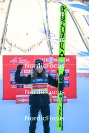 03.12.2023, Lillehammer, Norway (NOR): Josephine Pagnier (FRA), (l-r) - FIS world cup ski jumping women, individual HS140, Lillehammer (NOR). www.nordicfocus.com. © Authamayou/NordicFocus. Every downloaded picture is fee-liable.