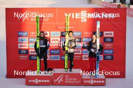 02.12.2023, Lillehammer, Norway (NOR): Josephine Pagnier (FRA), Yuki Ito (JPN), Alexandria Loutitt (CAN), (l-r) - FIS world cup ski jumping women, individual HS98, Lillehammer (NOR). www.nordicfocus.com. © Thibaut/NordicFocus. Every downloaded picture is fee-liable.