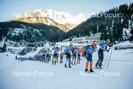 29.01.2023, Trentino, Italy (ITA): Stian Hoelgaard (NOR), Fredrik Helgestad (NOR), Thomas Bing (GER), Mathias Aas Rolid (NOR), Andreas Nygaard (NOR), Emil Persson (SWE), (l-r) - Ski Classics Marcialonga, Trentino (ITA). www.nordicfocus.com. © Vanzetta/NordicFocus. Every downloaded picture is fee-liable.