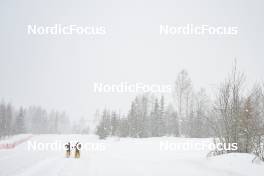 17.03.2023, Rena-Lillehammer, Norway (NOR): Alfred Buskqvist (SWE), Emilie Fleten (NOR), Amund Riege (NOR), Herman Paus (NOR), Johannes Ekloef (SWE), (l-r) - Ski Classics Birkebeinerrennet, Rena-Lillehammer (NOR) - training. www.nordicfocus.com. © Reichert/NordicFocus. Every downloaded picture is fee-liable.