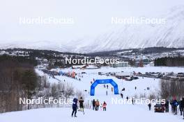 01.04.2023, Setermoen-Bardufoss, Norway (NOR): Event Feature: Overview over the start area - Ski Classics Reistadlopet, Setermoen-Bardufoss (NOR). www.nordicfocus.com. © Manzoni/NordicFocus. Every downloaded picture is fee-liable.