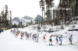 11.02.2024, Canmore, Canada (CAN): Gus Schumacher (USA), Jens Burman (SWE), Jonas Baumann (SUI), Antoine Cyr (CAN), Zanden Mcmullen (USA), Lauri Vuorinen (FIN), Luke Jager (USA), (l-r)  - FIS world cup cross-country, mass, Canmore (CAN). www.nordicfocus.com. © Modica/NordicFocus. Every downloaded picture is fee-liable.