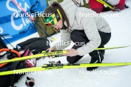 13.01.2024, Sexten, Italy (ITA): Athlete checking Fischer skis - Ski Classics 3 Zinnen Ski Marathon - Sexten (ITA). www.nordicfocus.com. © Vanzetta/NordicFocus. Every downloaded picture is fee-liable.